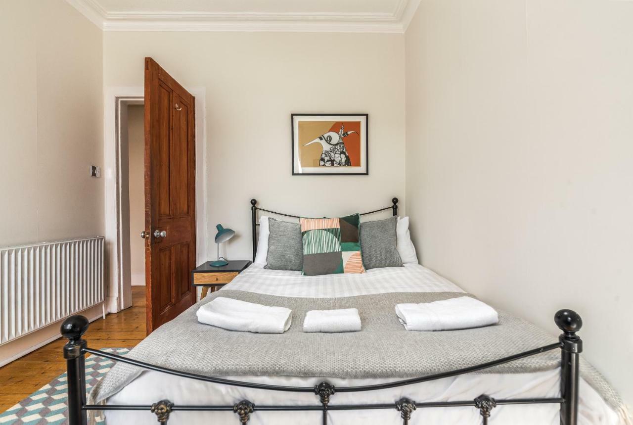 Lovely Central Edinburgh Apartment Exterior photo